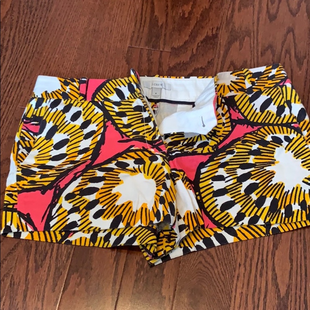 Bright colored J Crew shorts! Perfect for a vaca